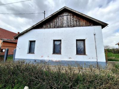 Eladó családi ház Kunmadaras