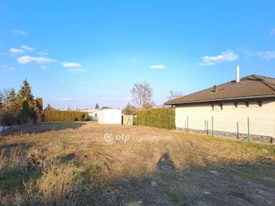 Eladó családi ház Albertirsa