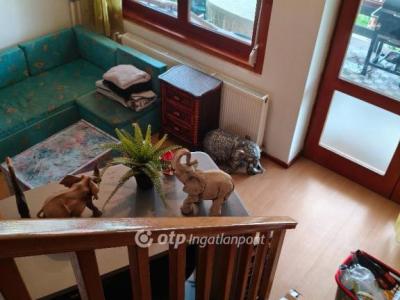 Eladó családi ház Budapest
