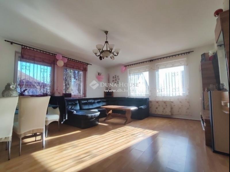 Eladó családi ház Gyömrő