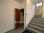 Eladó utcai bejáratú üzlethelység Budapest