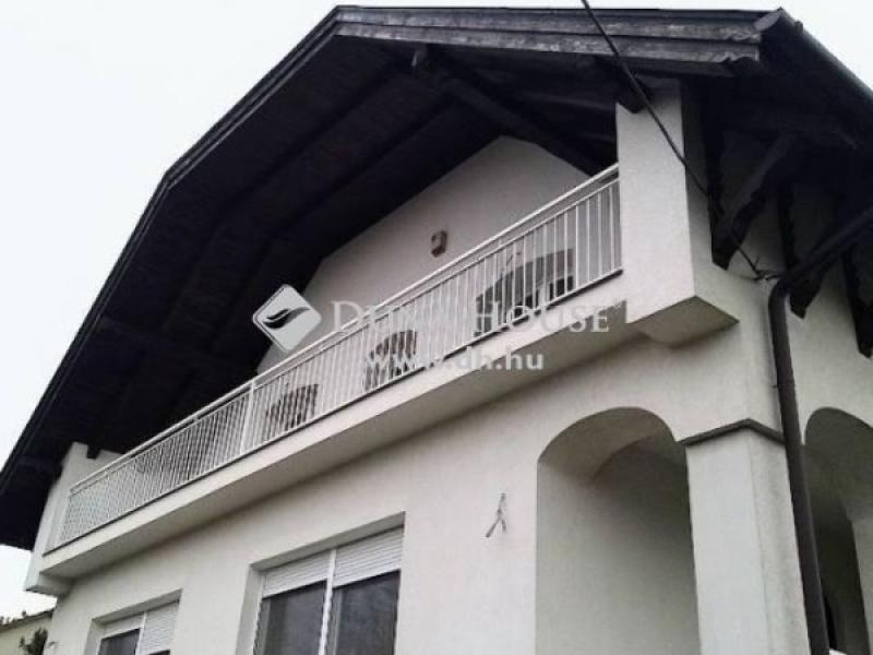 Eladó családi ház Szigetszentmiklós