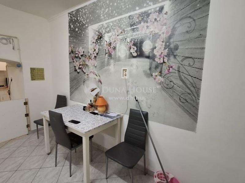 Eladó lakás Budapest