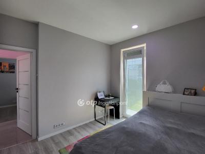 Eladó családi ház - 8600 Siófok