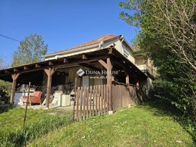 Eladó családi ház Pécs