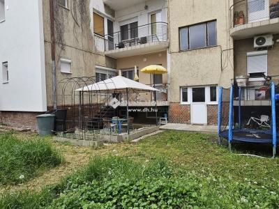 Eladó lakás - 7623 Pécs, Szabadság utca