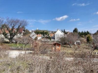 Eladó lakóövezeti telek - 8096 Sukoró, Iharos utca