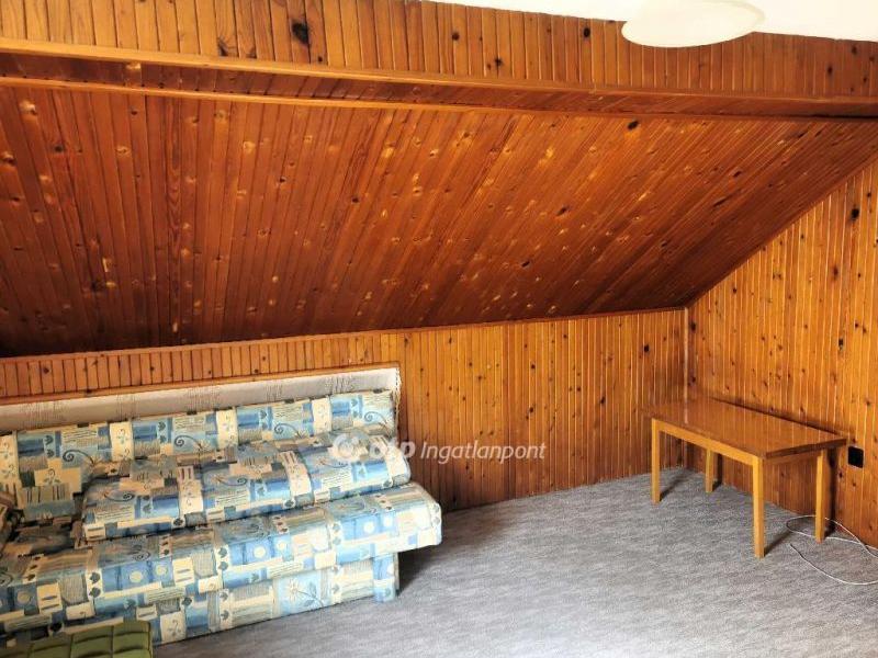 Eladó családi ház Budapest