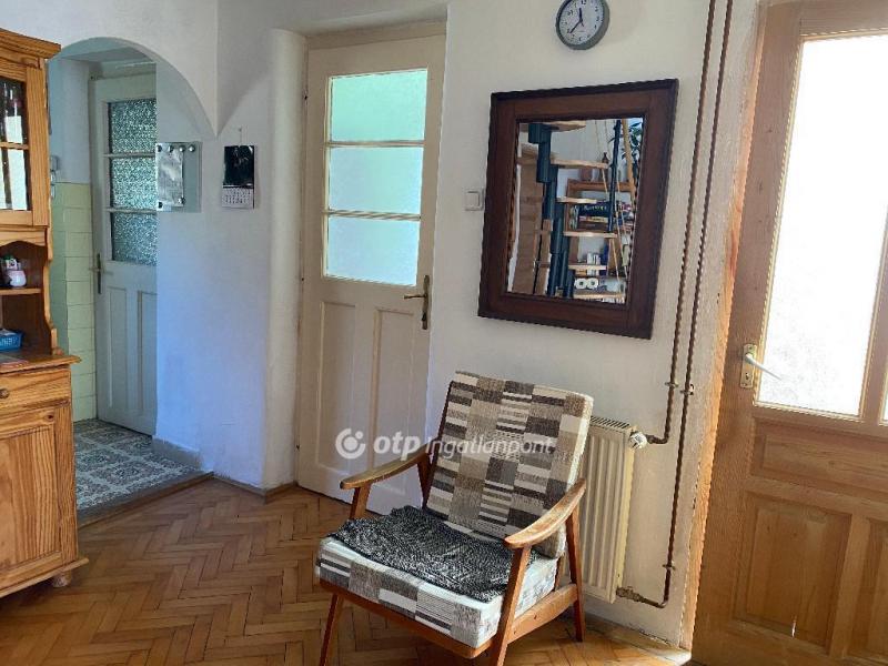 Eladó családi ház Budapest