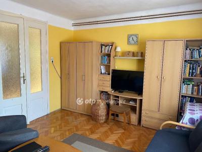 Eladó családi ház Budapest