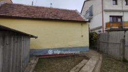 Eladó családi ház Pécs