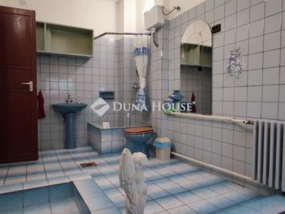Eladó családi ház Budapest