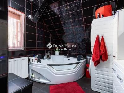 Eladó családi ház Gyömrő