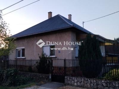 Eladó családi ház Monor