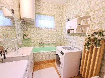 Eladó családi ház - 5008 Szolnok