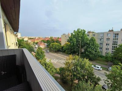 Eladó lakás - 5000 Szolnok