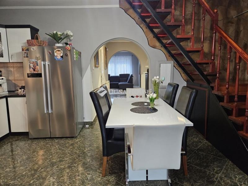 Eladó lakás Mohács