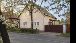 Eladó családi ház Budapest