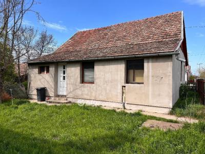 Eladó családi ház Nádudvar