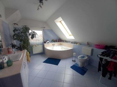 Eladó családi ház Vecsés