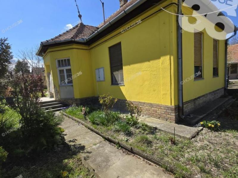 Eladó családi ház Fülöpszállás
