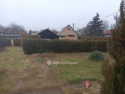 Eladó lakóövezeti telek Szigetszentmiklós