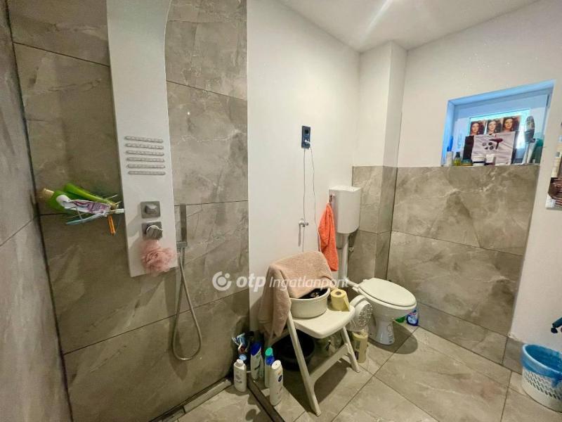 Eladó családi ház Szigetszentmiklós