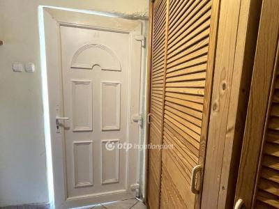 Eladó családi ház Budapest