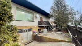 Eladó családi ház Lakitelek