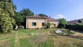 Eladó családi ház Mezőhegyes