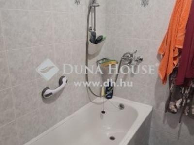 Eladó családi ház Monor