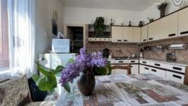 Eladó családi ház Szentendre