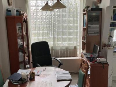 Eladó családi ház Budapest