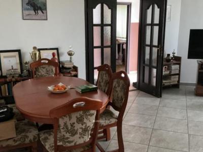 Eladó családi ház Budapest