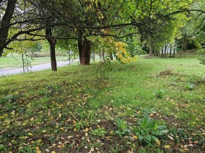 Eladó üdülőövezeti telek Balatonkenese Balatonakarattya