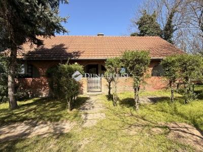 Eladó tanya Tápiószecső