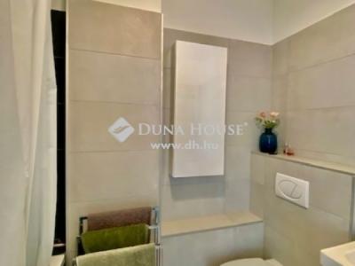 Eladó lakás Pécs