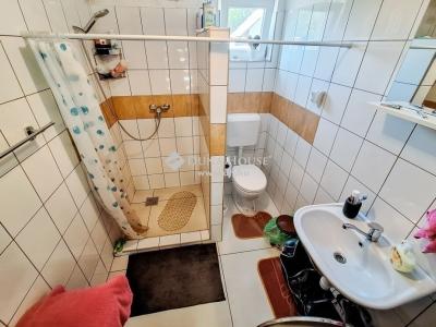 Eladó családi ház Monor