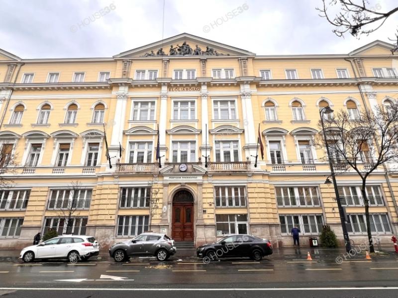 Eladó lakás Budapest