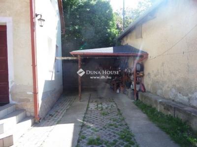 Eladó családi ház Pécs
