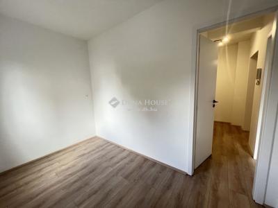 Eladó lakás - 7632 Pécs