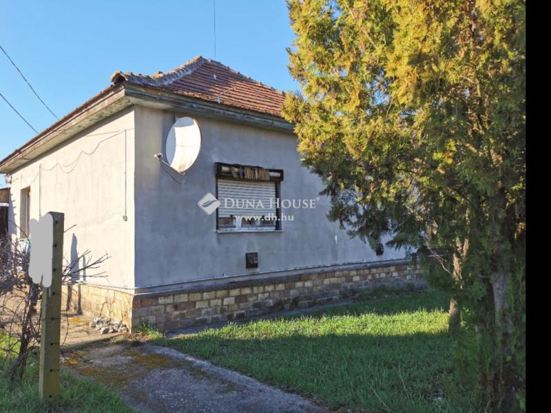 Eladó családi ház Bőcs