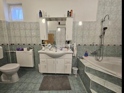 Eladó lakás Mohács