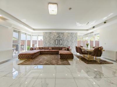 Eladó családi ház Budapest