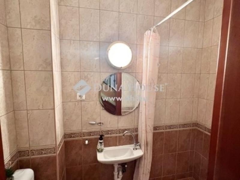 Eladó sorház Halásztelek