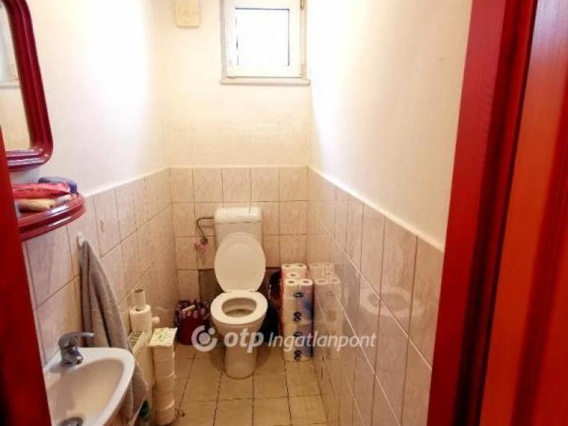 Eladó családi ház Szigetszentmárton