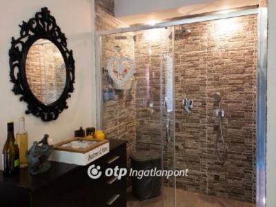 Eladó családi ház Budapest