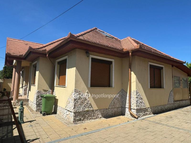 Eladó családi ház Hajdúszoboszló