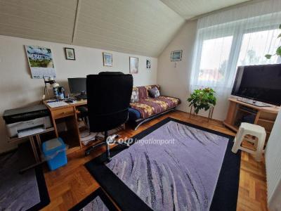 Eladó családi ház - 4033 Debrecen