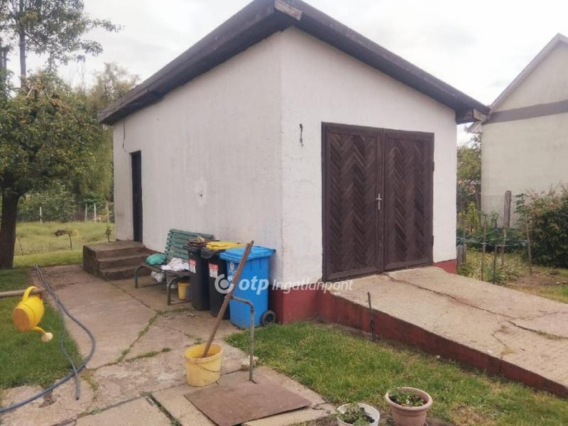 Eladó családi ház Hajdúhadház